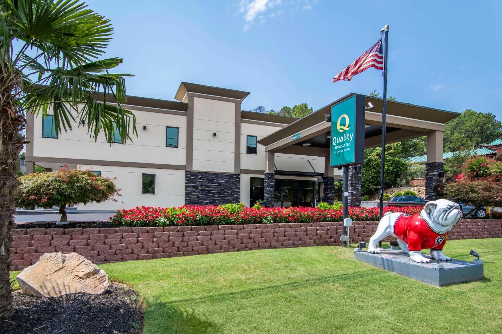Quality Inn & Suites Athens University Area Exterior foto